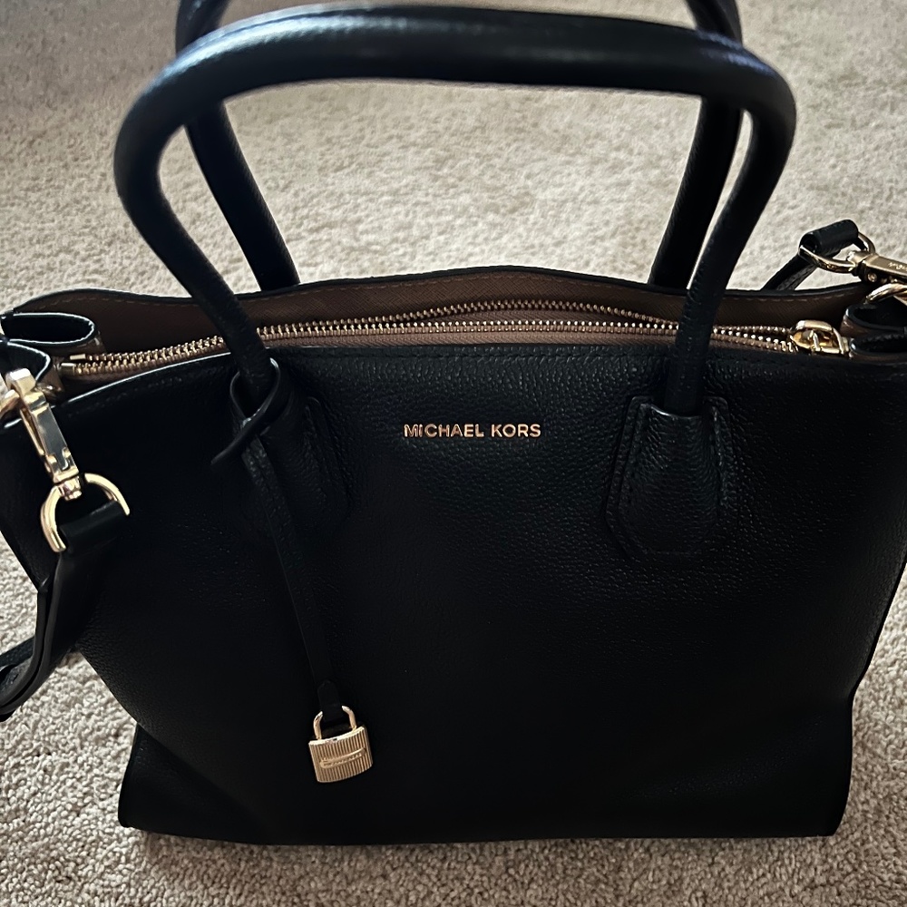 Michael Kors hand bag.